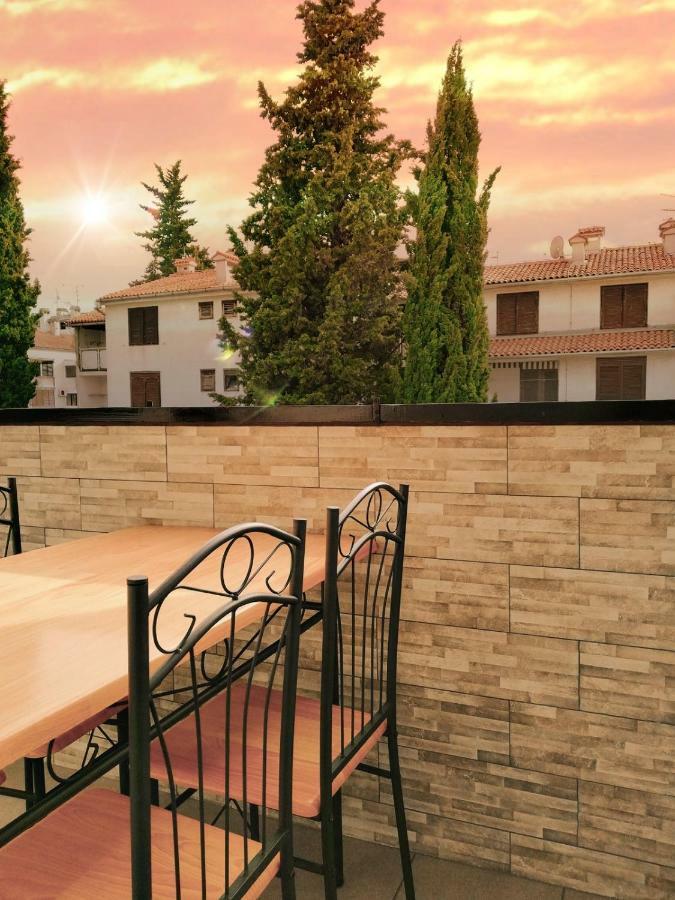 Nokturno Apartment, Self Check-In Porec Esterno foto